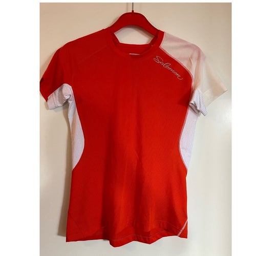 Salomon orange och vit T-shirt, storlek S/P