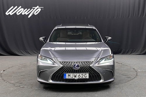 Lexus ES 300h 2.5 E-CVT 218HK Comfort /Taklucka