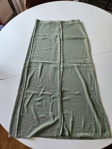 Renatta&go sage green kjol