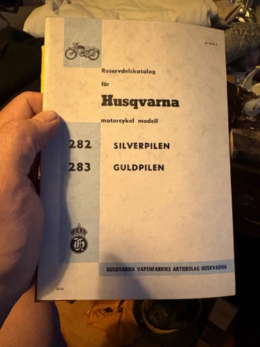 Reservdelskatalog för Husqvarna motorcykel modell Silverpilen Guldpilen, 1960