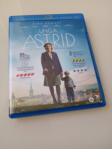 Unga Astrid/Becoming Astrid (2018 Pernille Fischer Christensen)