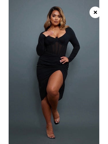 PrettyLittleThing Svart klänning, Shape Corset Dress