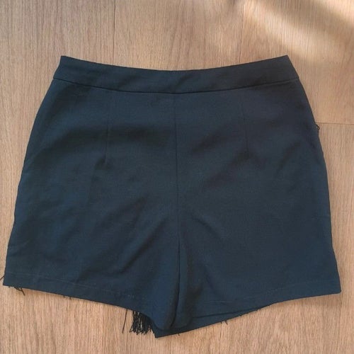 Bershka svarta shorts, storlek M