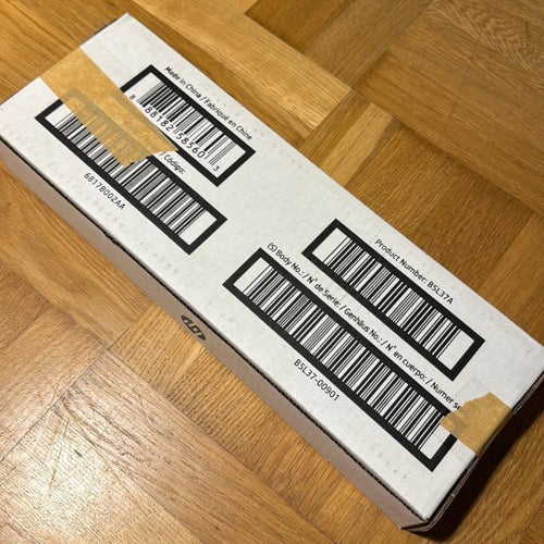 HP B5L37A – Original HP tillbehör (utmatningsenhet) – Original toner, öppnad för