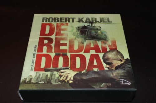 CD-bok: De redan döda - Robert Karjel