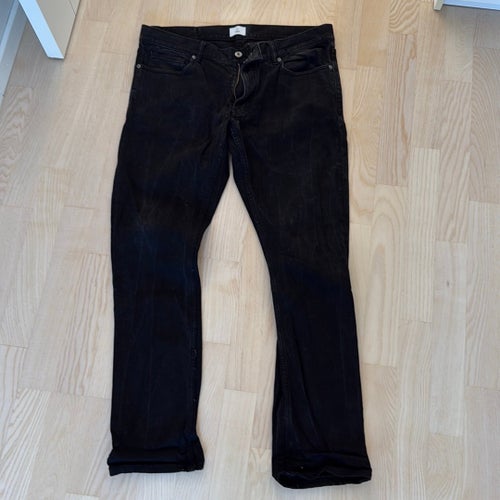 Bläck svarta jeans, storlek 54