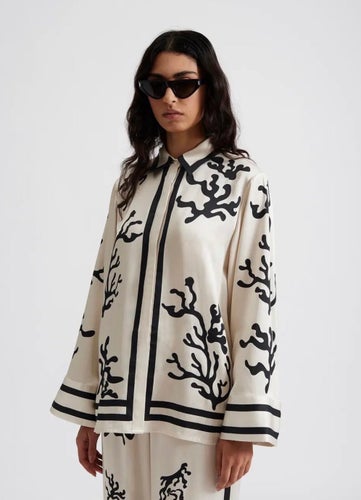 By Malina Meya shirt, mönstrad skjorta, storlek S