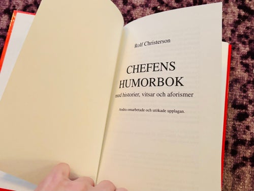 Chefens humorbok; Rolf Christerson 1999. Humor, skämt, arbetsliv, vitsar.