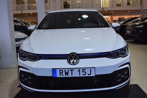 Volkswagen Golf GTE Plug-in Navi Matrix Cockpit 4.95% Ränta Moms