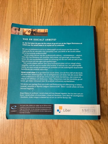 Förstå socialt arbete av Bengt Börjeson, 2010 kurslitteratur socionomprogrammet