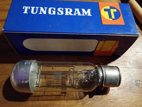 Tungsram Lampa 115V 750W P28s