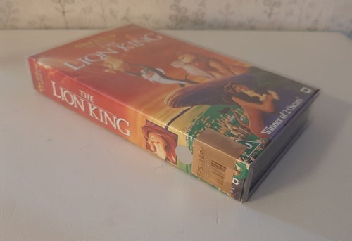 THE LION KING(Lejonkungen)VHS Walt Disney Classics. Endast engelskt tal.