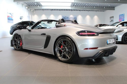 Porsche 718 SPYDER RS Moms