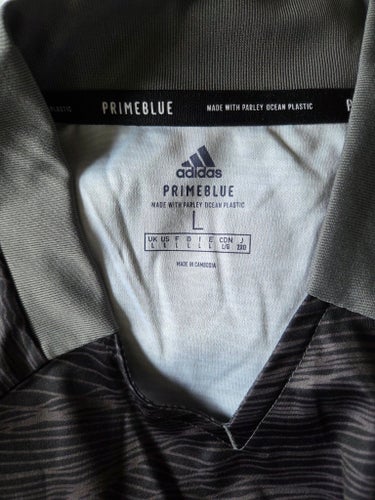 Adidas svart t-shirt, storlek L