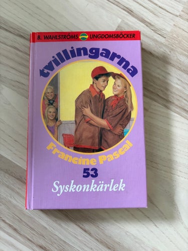 Tvillingarna 53: Syskonkärlek av Francine Pascal
