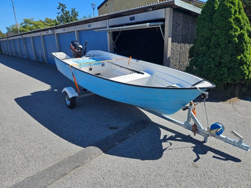 Crescent 405 med Mercury 15HK & Trailer