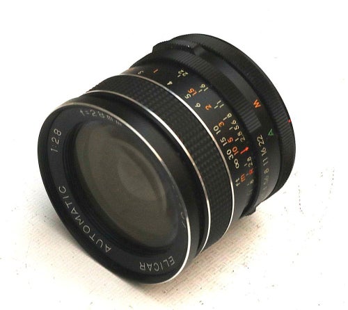 Objektiv vidvinkel Elicar Automatic 1:2.8 f=28 mm. Fattning Canon FL.