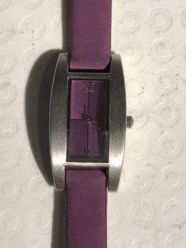 Klocka, LILA, smalt dubbelt armband, matchande urtavla, mode, accessoar, NY!