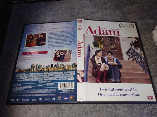 Adam (Hugh Dancy, Rose Byrne)