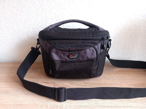 Lowepro kameraväska, Lowe