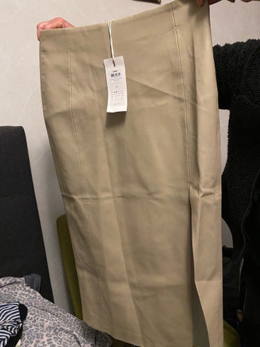 Hell ny ONLY beige kjol, storlek M. Med prislapp på