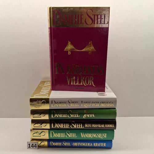 Danielle Steel x6 Bokpaket hårdpärm - Se bilder för titlar