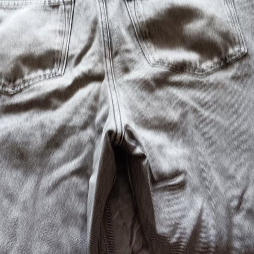 H&M gråa jeans, storlek 31/32