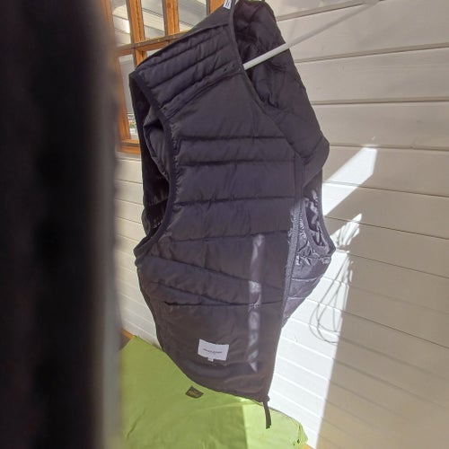 Jack & Jones svart väst, storlek XXL