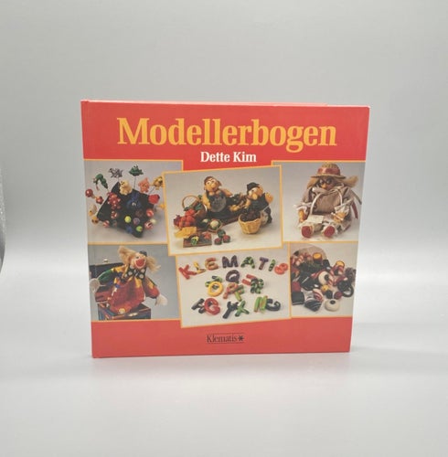 Modellerbogen av Dette Kim