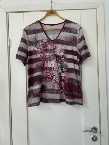 GERRY WEBER lila t-shirt, storlek 46