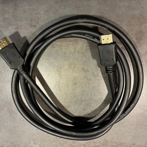 HDMI kabel! Med guldpläterade kontakter! High speed! Drygt 1,5 meter lång