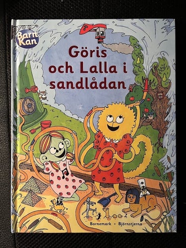 Göris och Lalla i sandlådan.