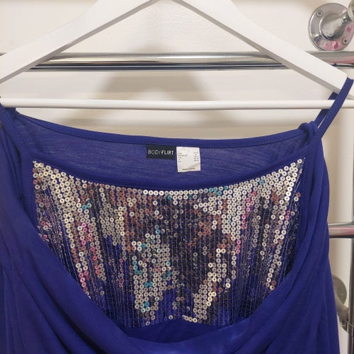 Bodyflirt lila topp, storlek 36/38