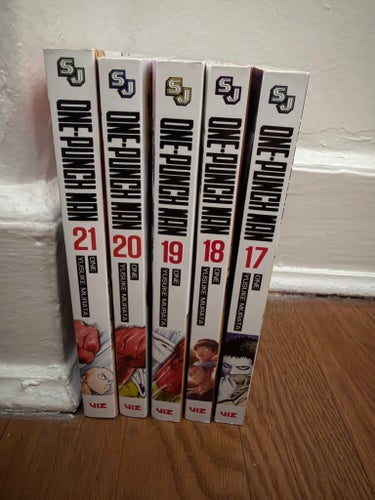 One-Punch Man Vol. 17-21 av ONE och Yusuke Murata
