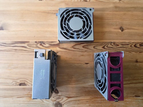 3st Delta Electronics PFC1212DE DC serverfläktar