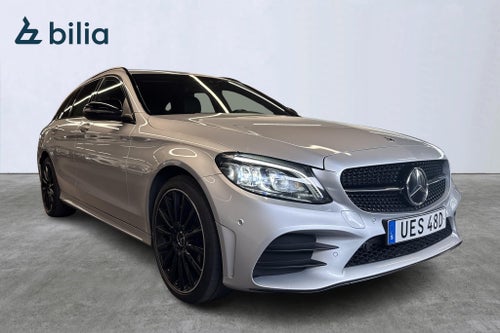 Mercedes-Benz C 220 T d 4MATIC – Night Edition, Vhjul dubb, drag, backkamera