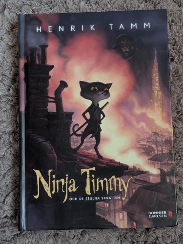 Ninja Timmy och de stulna skratten av Henrik Tamm, 2014
