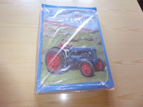 200 st. Fordson Major poster storlek A4