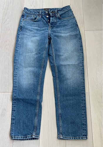 Society cropped blåa jeans, storlek W25 L30