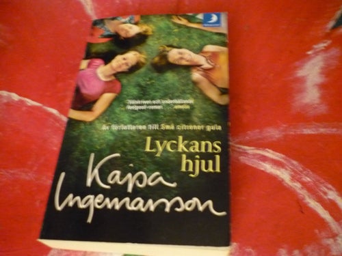 BOK, 2 STYCKEN POCKET BÖCKER, KAJSA INGEMARSON: LYCKANS HJUL, PHELPS: TRE STARKA