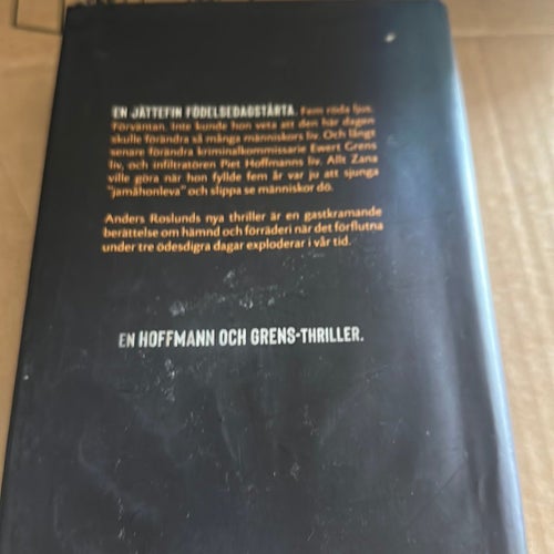 Jamåhonleva av Anders Roslund, Kriminalroman