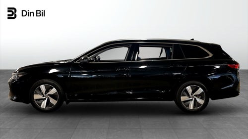 Volkswagen Passat Sportscombi 1.5 eTSI 150 DSG Business/ Edition-Drag/värmare