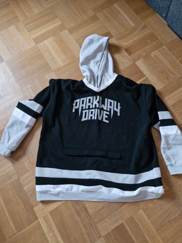 Parkway Drive svartvit hoodie 3XL