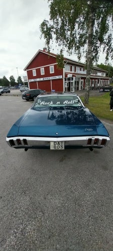 Chevrolet Caprice Custom Coupé V8