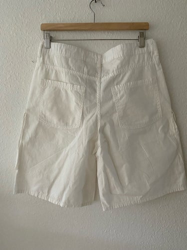 H&M vita shorts, storlek 36