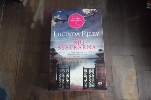 De sju systrarna författare Lucinda Riley