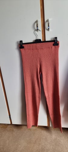 Esmara korallrosa byxor, storlek S 36/38