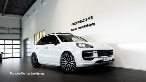 Porsche Cayenne E-Hybrid - Leasebar / VAT