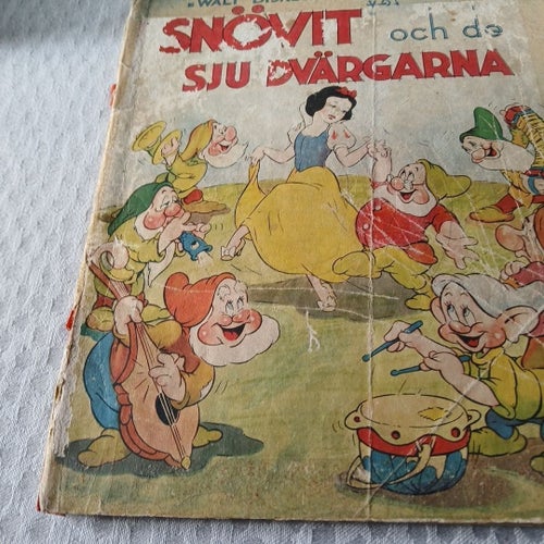 SNÖVIT och de SJU DVÄRGARNA 1951