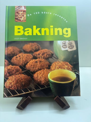 Bakning – De 100 bästa recepten | Lesley Mackley | ISBN 9781405433419